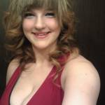Holly Profile Picture