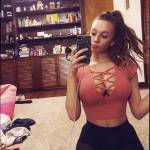 Emilly Profile Picture
