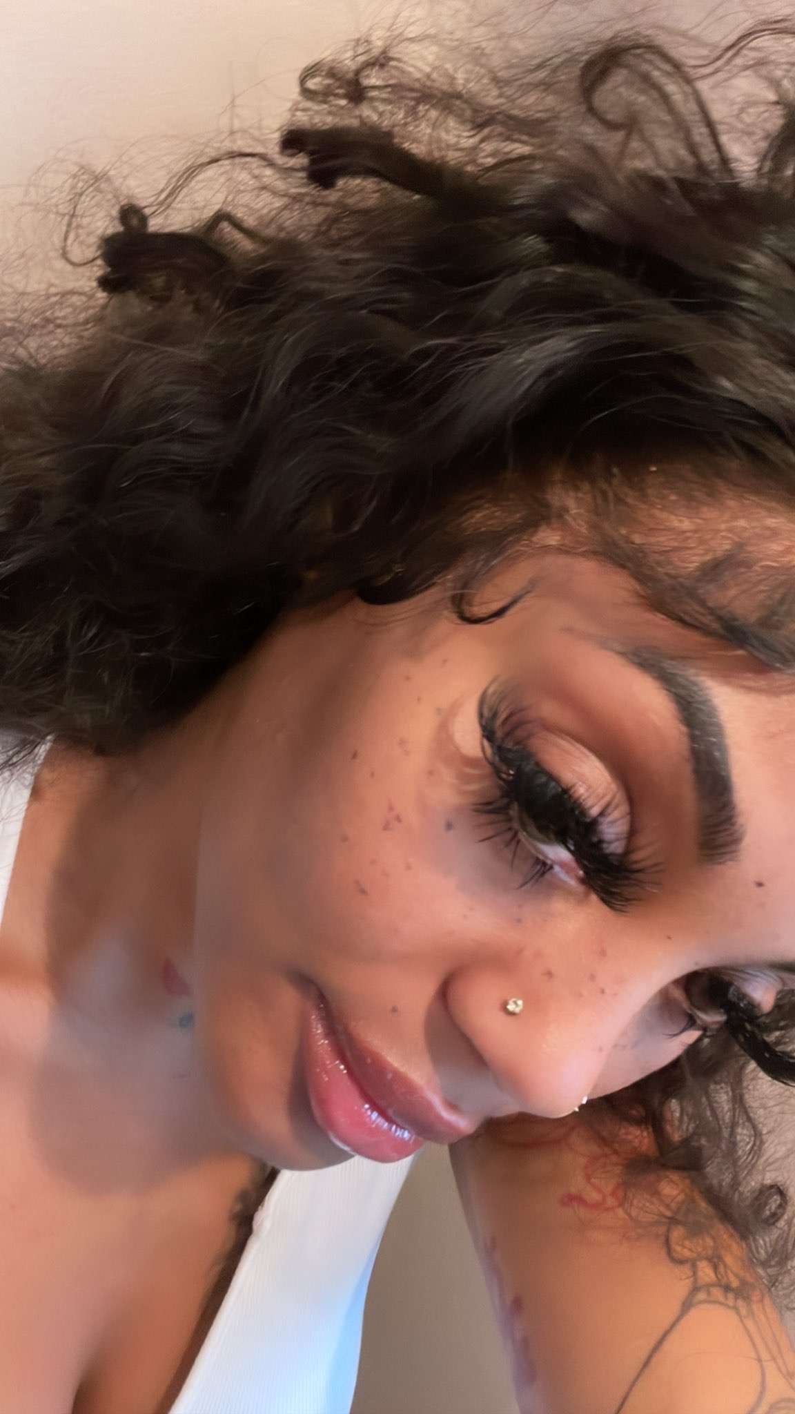 Amber Rochester Profile Picture